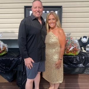 RACHEL RACHEL ROY
Halter Neck Sequin Midi Dress